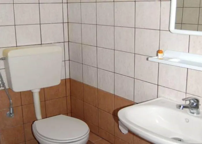 Melachrini Nea Vrasna